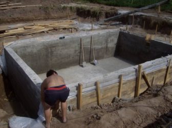 Строительство бассейна своими руками из бетона