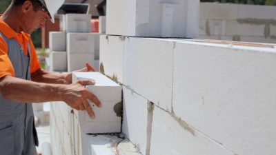 Как выбрать пеноблоки для строительства дома?
