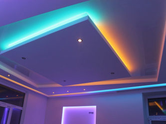 Каркасный потолок с подсветкой
