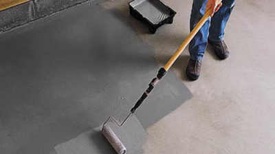 Чем обработать цементную стяжку чтобы не пылила?