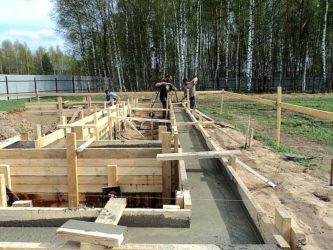 Строительство фундамента для дома из бруса