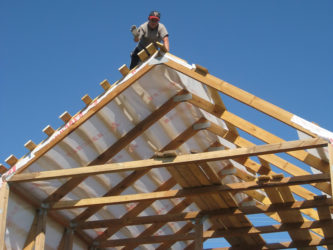 Строительство крыши частного дома своими руками пошагово