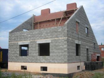 Как строить дом из керамзитобетонных блоков?