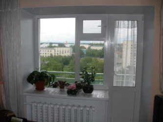 Балконный блок с форточкой