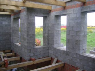 Технология строительства дома из керамзитобетонных блоков