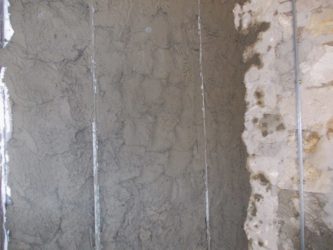 Можно ли штукатурить газосиликатные блоки цементным раствором?