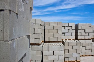 Какие блоки лучше использовать для строительства дома?